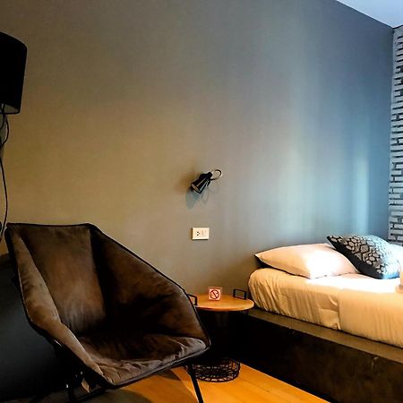 La Malila Hostel Удон-Тхани Экстерьер фото